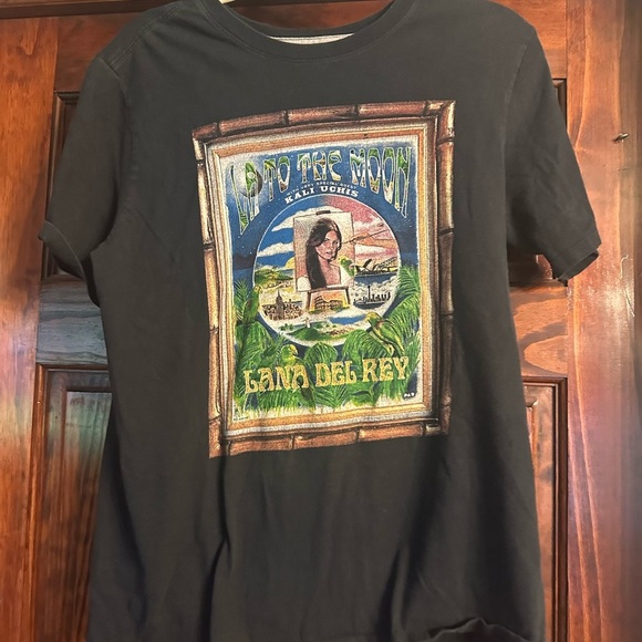 Lana Del Rey Black T-Shirt with Colorful Graphic Print - Picture 1 of 2